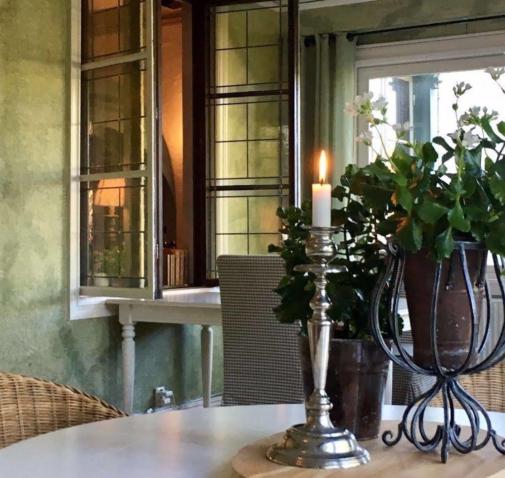 Kisa Waerdshus & Hotell Εξωτερικό φωτογραφία